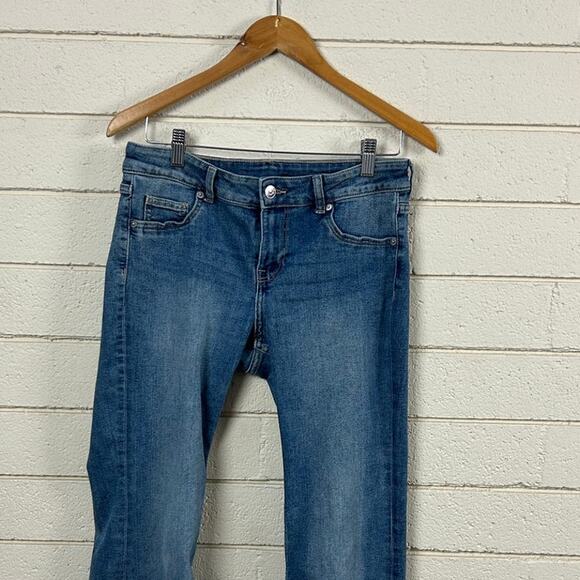 H&M Divided Flare Jeans size 10 - Picture 6 of 8